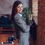 CORPORATE PORIUM Your Name Printed Curvy Stainless Steel Bottle | Capacity 1L Approx | Easy to Carry | Leakproof Bottle Personalized Gift Bottle | Laser Engraved (Red Customised...